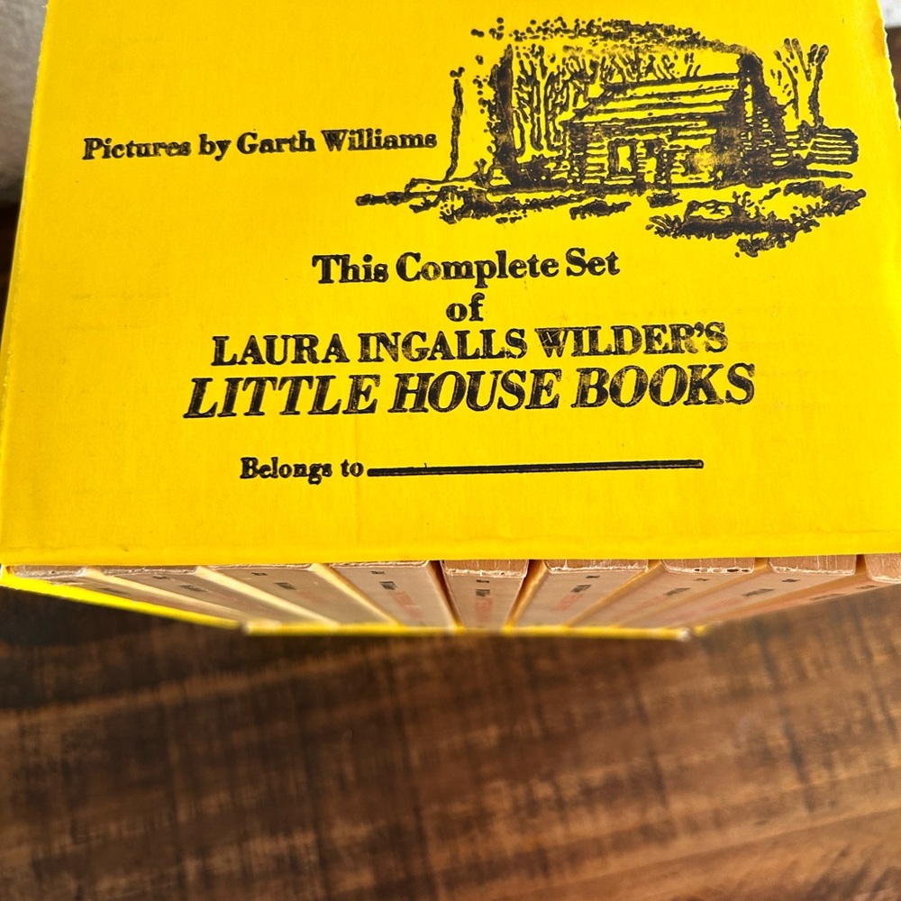 Complete Box Set of Little House on the prairie - Picture 2 of 2